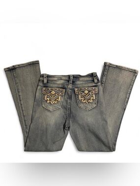 Embellished Women's Jeans with Embellished Back Pockets